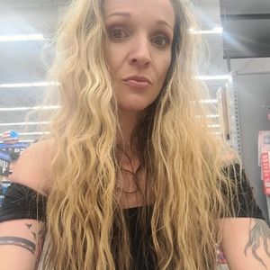 Meet your Posher, Lacey